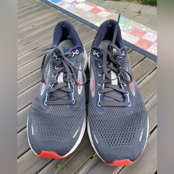 Brooks adrenaline running shoes size 11.5 men’s. - Picture 2 of 8